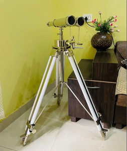Con soporte Telescopio marítimo Regalo de la Marina Observatorio Spyglass Soporte hecho a mano Telescopio de latón El mejor artículo para regalo - Product Image 1