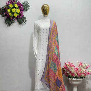 Colección de trajes Salwar de diseñador para mujer, estampado Digital elegante, trabajo de espejo Real, tela Georgette de imitación pesada para fiestas - Product Image 1