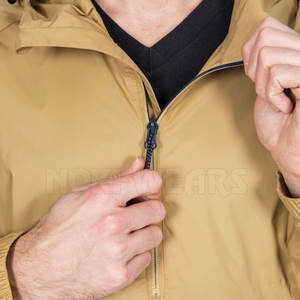 Chaqueta de Invierno con Capucha y Logotipo Frontal Personalizado al por Mayor, Chaqueta para Hombre de Alta Calidad - Suministro Directo de Fábrica - Product Image 3