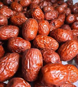 Soupe aux champignons blancs : Champignons blancs séchés, baies de goji, dattes rouges/Ziziphus Jujuba, graines de lotus blanc, etc. - Product Image 2