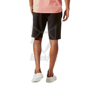 กางเกงขาสั้นผู้ชายคุณภาพสูง ผ้าฝ้ายโพลีเอสเตอร์ 100% ขายส่ง ออกแบบเองได้ ลายเรียบ สีพื้น มีกระเป๋า เป็นมิตรกับสิ่งแวดล้อม ระบายอากาศได้ดี - Product Image 5