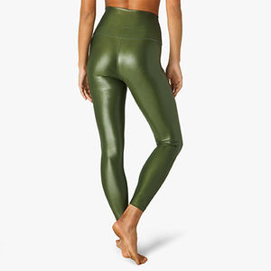 Leggings de yoga taille haute unis pour femmes en gros |   Pantalons de fitness respirants en spandex/nylon à séchage rapide - Product Image 3