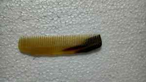 Peigne à cheveux laser pliable avec logo personnalisé outil de soin des cheveux en corne naturelle de qualité pour la maison et le salon - Product Image 2