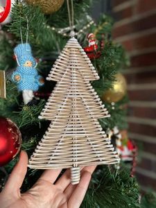 Adorno de estrella de Navidad de mimbre hecho a mano de Vietnam, decoración de vacaciones de mimbre Natural, árbol rústico que cuelga de Vietnam - Product Image 4