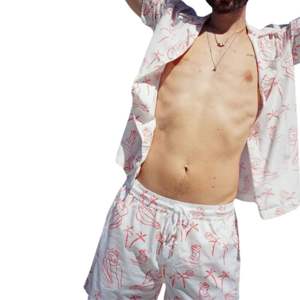 Maillot de bain Comfort en édition limitée avec tissu recyclé à séchage rapide et ceinture élastique exclusive noix de coco et paume - Product Image 4