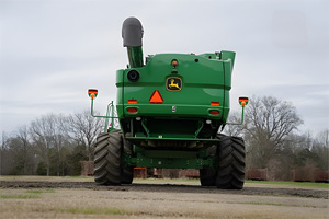 รถเกี่ยวข้าวโพด JON DEERE S790 สำหรับงานหนัก เพื่อผลผลิตทางการเกษตรที่ดีที่สุด ประสิทธิภาพสูง - Product Image 4