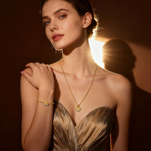 Nuovo Design placcato oro 18k collana serie mare in acciaio inox conchiglia granchio ciondolo collana per donne gioielli di lusso regalo - Product Image 2