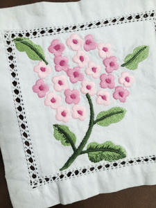 Sac en coton blanc avec broderie de fleurs roses, taie d'oreiller de haute qualité - Product Image 3