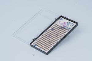 50% de réduction sur les cils de marque privée préfabriqués en gros 3D 4D ventilateurs étroits 7MM vente en gros 6D ventilateurs préfabriqués ventilateurs de Volume mélanger l'extension de cils - Product Image 3