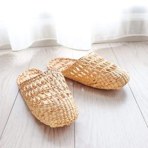 Handmade <b>Slippers</b> Wholesale Handmade Water Hyacinth Sandals High Quality Eco-Friendly Natural Eco-friendly Fabric Best Price - Product Image 1