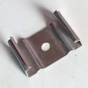 Urjabox Solución de Abrazadera FRP para Sistema de Montaje Solar Eficiente con Características de Instalación Solar - Product Image 2