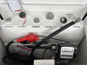 Réservoir de carburant portable Sumac Transcube Global 20TCG de 528 gallons avec kit de pompe UL - Product Image 4