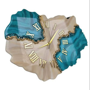 Horloge de maison de luxe, faite à la main en résine, thème océan, moderne, étanche, surdimensionnée, veilleuse, décoration de mariage, décoration de salle à manger - Product Image 1