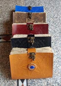 Revues en cuir de pierres précieuses en relief étoile sur mesure avec des papiers bordés à l'aspect ancien pour la revente agate - Product Image 5