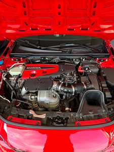 Venta Especial: Auto Usado Hatchback con Motor I4 Turboalimentado de 2.0L, Transmisión Manual de 6 Velocidades, Vehículo de Gasolina de Alta Velocidad - Product Image 3