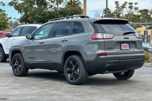Jeep Cherokee Altitude 2023 asequible - Product Image 3