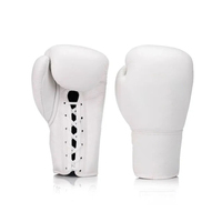 Gants de boxe en cuir de vachette de haute qualité, design 2026, avec logo personnalisé imprimé, pour le kick-boxing et le combat, à lacets