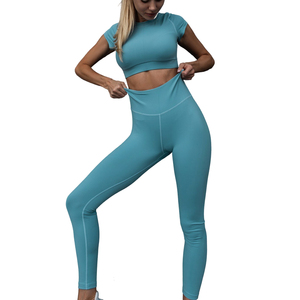 Débardeurs de yoga de compression de grande taille ensemble de shorts de course à pied vêtements de gymnastique imperméables entraînement doux et extensible léger et respirant Spandex - Product Image 2