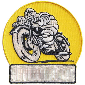 Meilleur fournisseur Tepra Sports Offre Spéciale patchs brodés en PVC Top Flower thermocollant vêtements tissu personnalisé coeur pour modèle OEM feutre - Product Image 1