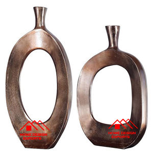 Vaisselle Vase à Fleurs Hôtel Ware Usage Aluminium Coulé Design Géométrique Personnalisé Bleu Fini Hallow Flower Vase Top Quality - Product Image 3