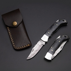 Navaja Plegable de Bolsillo de Acero de Damasco de Grado Industrial Hecha a Mano, Mango de Madera Pakka, OEM para Camping y Caza, Funda de Cuero con Bloqueo - Product Image 4