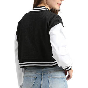 Veste universitaire d'hiver en plein air pour femmes sur mesure haut court à carreaux avec rembourrage en coton et doublure en nylon pour vêtements de baseball - Product Image 6