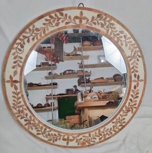 Cadre de miroir en nacre à motif mural décoratif fait main Décor de cadre de miroir à motif unique pour le salon - Product Image 2