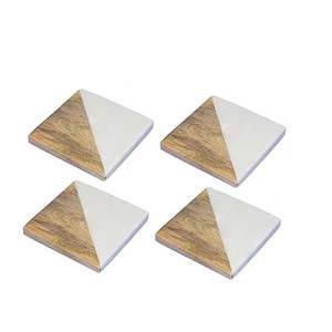 Juego de Posavasos de Mármol y Madera de Alta Calidad, Estilo Clásico, Color Marrón y Blanco, para Decoración de Mesa de Cocina - Product Image 5