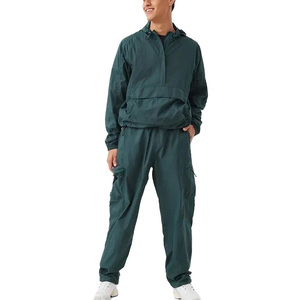 Ensemble veste et jogging coupe-vent zippé personnalisé deux pièces pour hommes Survêtements deux pièces respirants à motif solide - Product Image 1