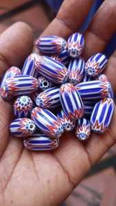 Perles Chevron en verre cristal de 2mm sur mesure avec rayures bleues blanches pour créateurs de bijoux et magasins de perles de tailles assorties - Product Image 4