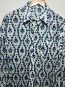 Chemise décontractée en coton imprimé à la main pour homme, élégante et tendance |   Collection de chemises à manches longues 100% coton à motifs floraux - Product Image 5