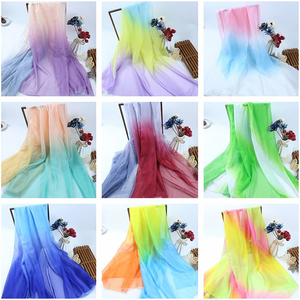 ผ้าย่นสำหรับผู้หญิงเสื้อผ้างานแต่งงานสมัยใหม่ดีไซน์พิมพ์ลายดีไซน์สวยงามปรับแต่งได้ตามต้องการ