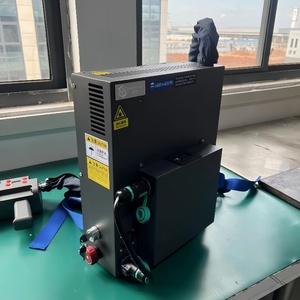 Máquina de limpieza láser de mochila de 50W para limpieza y eliminación de óxido especialmente adecuada para pastillas de freno - Product Image 3