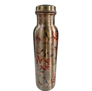 Bouteille d'eau antioxydante en cuivre pur 100% de qualité supérieure de 900ml à boire directement avec le style d'artisan pour les adultes et l'école du dos - Product Image 2