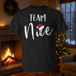 T-shirt natalizia Team Nice, abbigliamento coordinato per la famiglia per le vacanze - Product Image 3