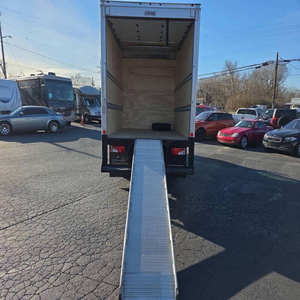 Mercedes-Benz Sprinter 4500 2023 en parfait état - Product Image 4