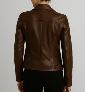 Veste de style motard en cuir véritable pour femmes manteau de couleur marron véritable coupe-vent de créateur veste de haute qualité RRI-WLJ-24 - Product Image 2