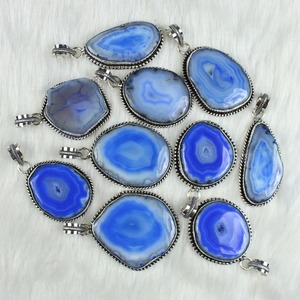 Alta calidad Solar cuarzo rebanada piedra preciosa colgante joyería hermosa calidad diseñador venta al por mayor Collet colgante collar suministro - Product Image 5