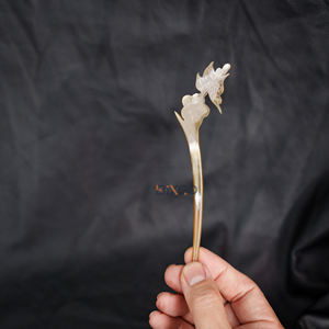 แท่งไม้ติดผมรูปเขาควายธรรมชาติอุปกรณ์แต่งผมดอกไม้งานฝีมือจากเวียดนามและนก - Product Image 2