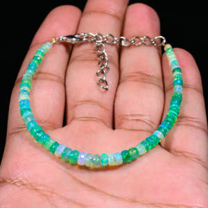 Pulsera de Ópalo de Fuego Natural de Etiopía, Gema Verde Redonda Pulida de 20 Quilates, Juego de Colores y Elegante, Ahid Arts AD016 - Product Image 3