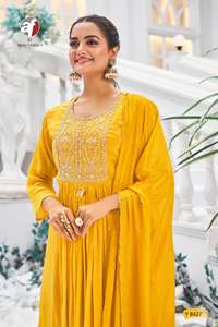 Increíble vestido hermoso color última colección Pure Chinon gasa Kurti pantalón y Dupatta con trabajo manual puro exportador mundial - Product Image 4