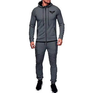 Ensemble de survêtement personnalisé noir et rouge à imprimé forêt, sweat à capuche et pantalon de jogging avec motifs naturels sur toute la surface, vêtements de sport unisexes en coton molletonné personnalisés - Product Image 5
