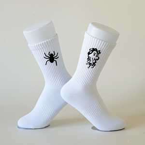 공장 도매 사용자 정의 할로윈 재미있는 캐릭터 양말 니트 매일 캐주얼 요가 양말 봄 운동을위한 디지털 인쇄 - Product Image 4