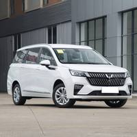 Coches nuevos con 7 asientos MPV Coche de pasajeros SAIC-GM-Wuling-Wuling Jiachen Coche de gasolina Vehículo eléctrico Conducción a la derecha