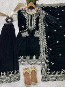 Collection exclusive de vêtements de fête de créateur de Tennecy Top à broderie lourde-Sharara Dupatta Indian Pakistanais Séquence Work - Product Image 6