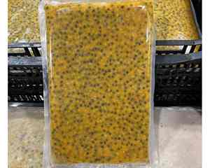 Pulpe de fruit de la passion congelée de qualité supérieure fabriquée au Vietnam Ingrédient parfait pour les applications de dessert et de pâtisserie de boissons naturelles 99GD - Product Image 5