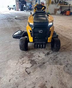 Tondeuse à gazon sans fil Cub Cadet XT1 Enduro Series 125cc de qualité supérieure pour un travail et des tâches efficaces DISPONIBLE à la vente - Product Image 4