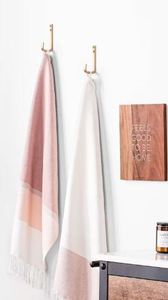 ตะขอแขวนผนังสีทอง ดีไซน์ทันสมัย ผลิตจากเหล็กขัดเงา เหมาะสำหรับตกแต่งบ้านและจัดเก็บของ ตกแต่งผนังสไตล์โมเดิร์น - Product Image 3