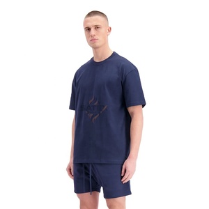 Conjunto de Dos Piezas para Hombre con Estampado Atractivo de Último Diseño y Alta Calidad, 100% Algodón, con Impresión y Tela Personalizables - Product Image 1