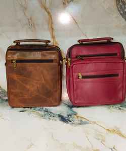 Vente chaude hommes rétro sac à bandoulière en cuir véritable multifonction pour affaires et loisirs mode Style Vintage - Product Image 5